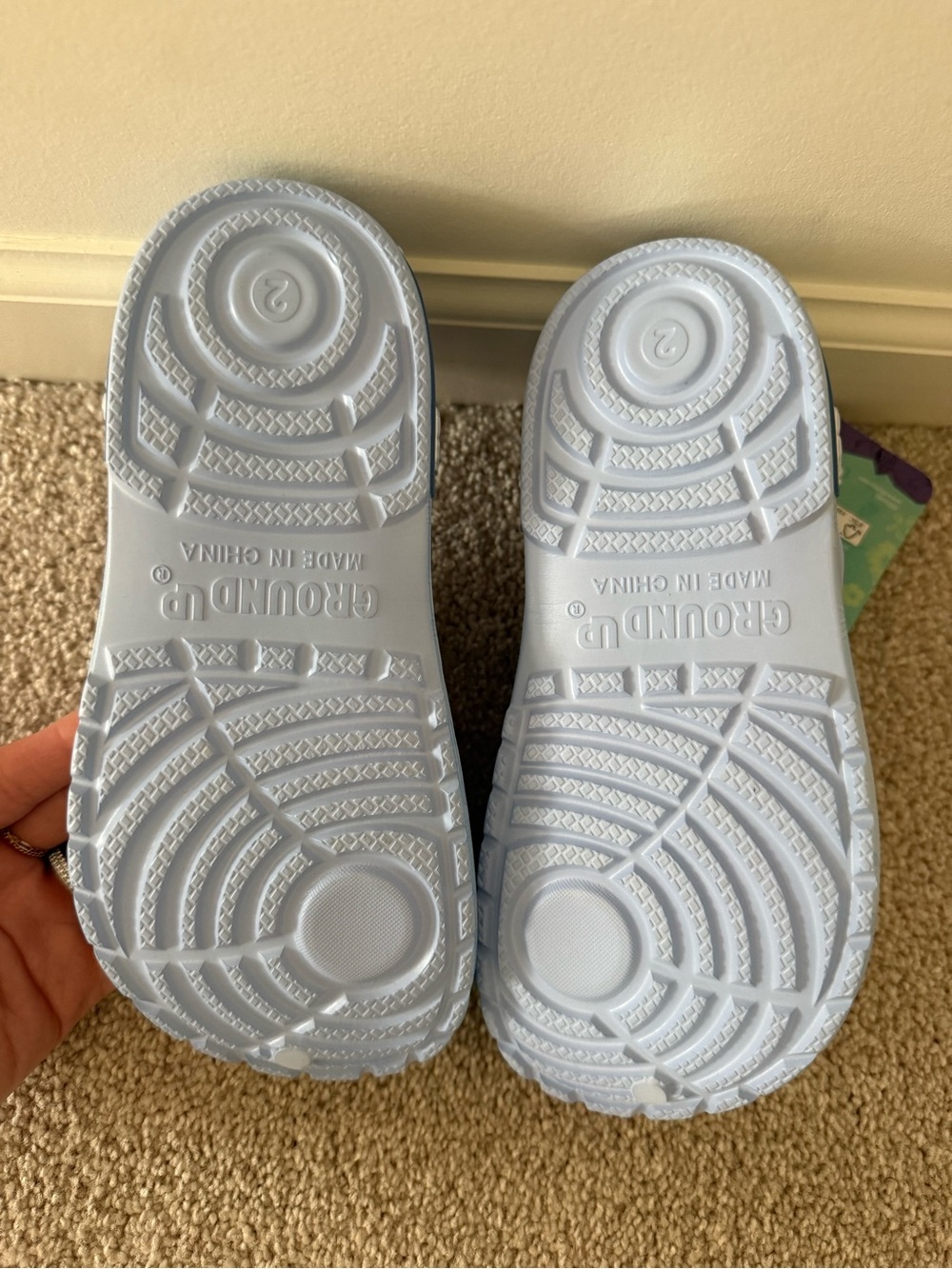 Kids Size 2 Stitch Ground Up Slip on Shoes - Picture 3 of 4